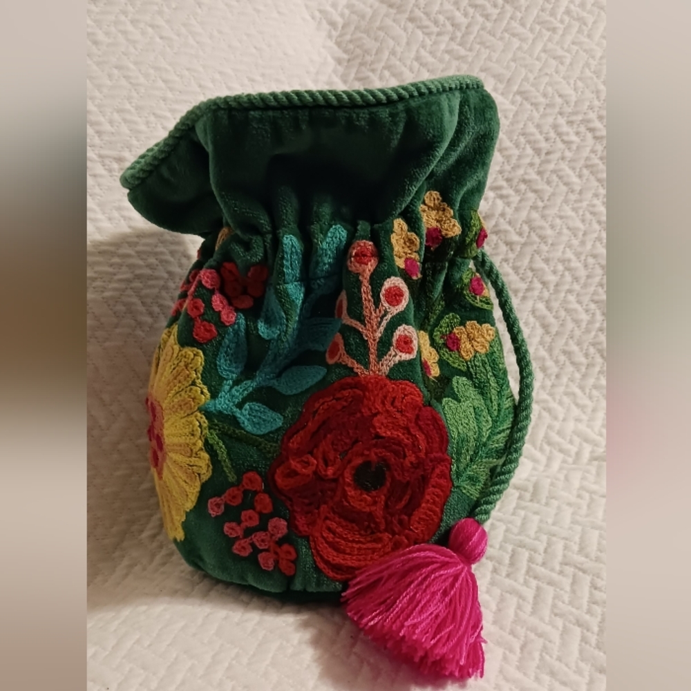 Green floral embroidered small travel pouch bag
